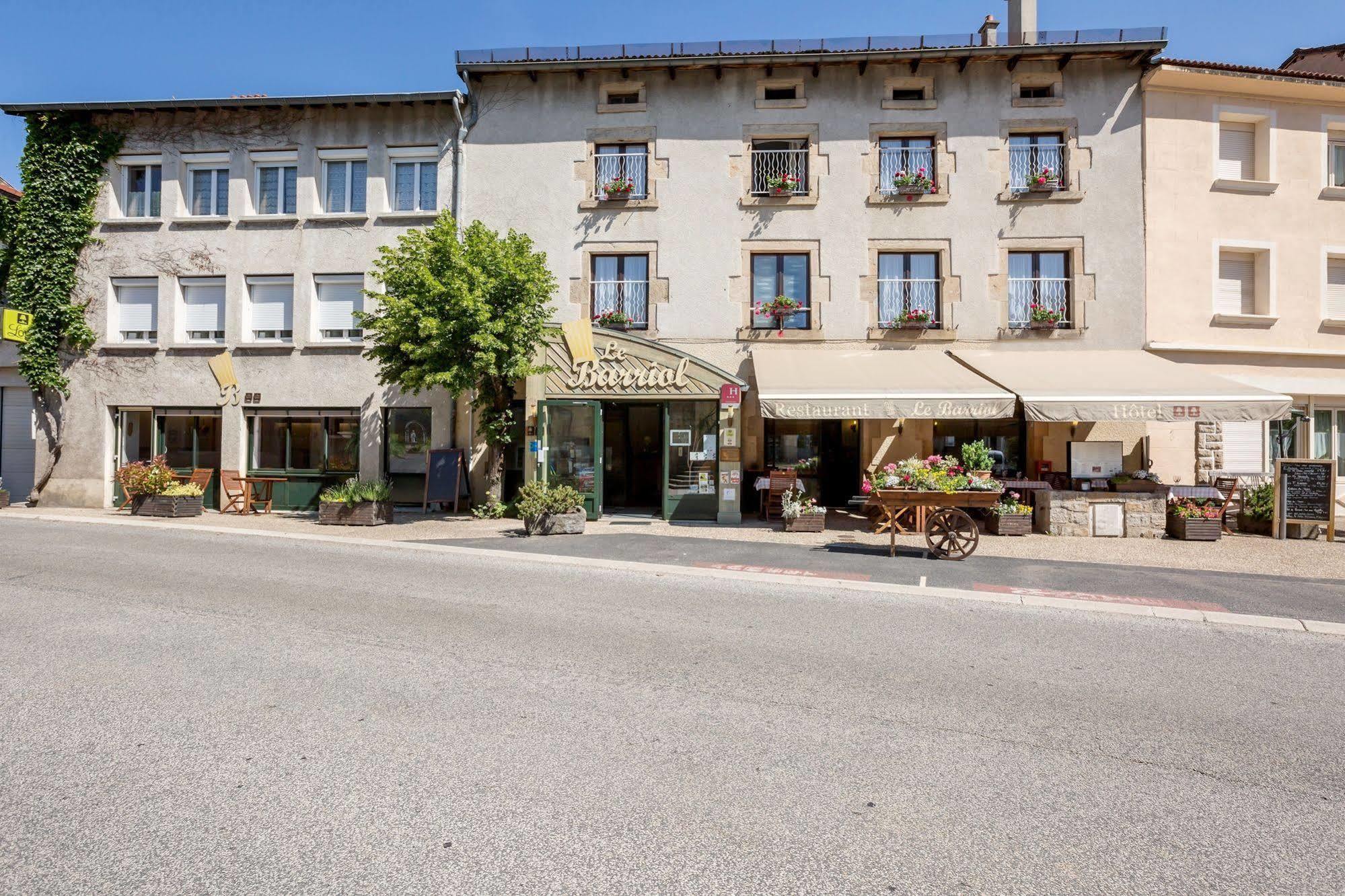 Hotel Le Barriol Saint-Julien-Chapteuil Exteriér fotografie