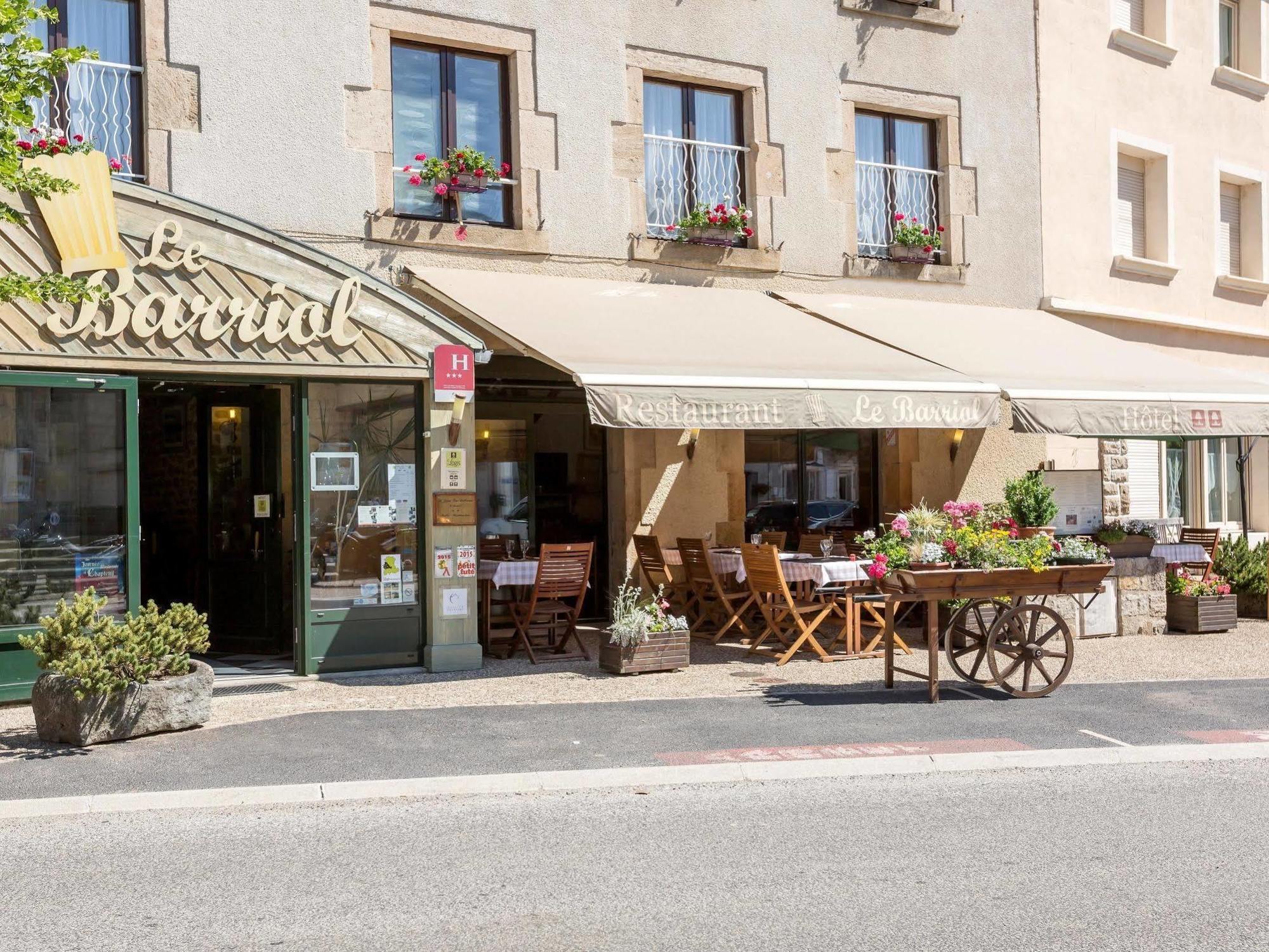 Hotel Le Barriol Saint-Julien-Chapteuil Exteriér fotografie